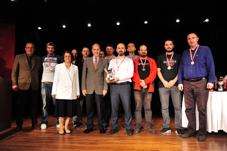 İstanbul Kültür Üniversitesi Rektörlük Kupası 2018'de dereceye giren takımlar ödüllerine kavuştu
