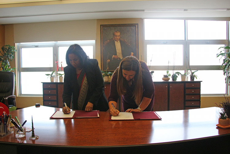 Üniversitemiz ile Kinnaird College for Women Arasında Protokol İmzalandı 