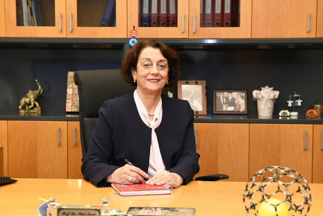 Prof. Dr. Nihal Sarıer