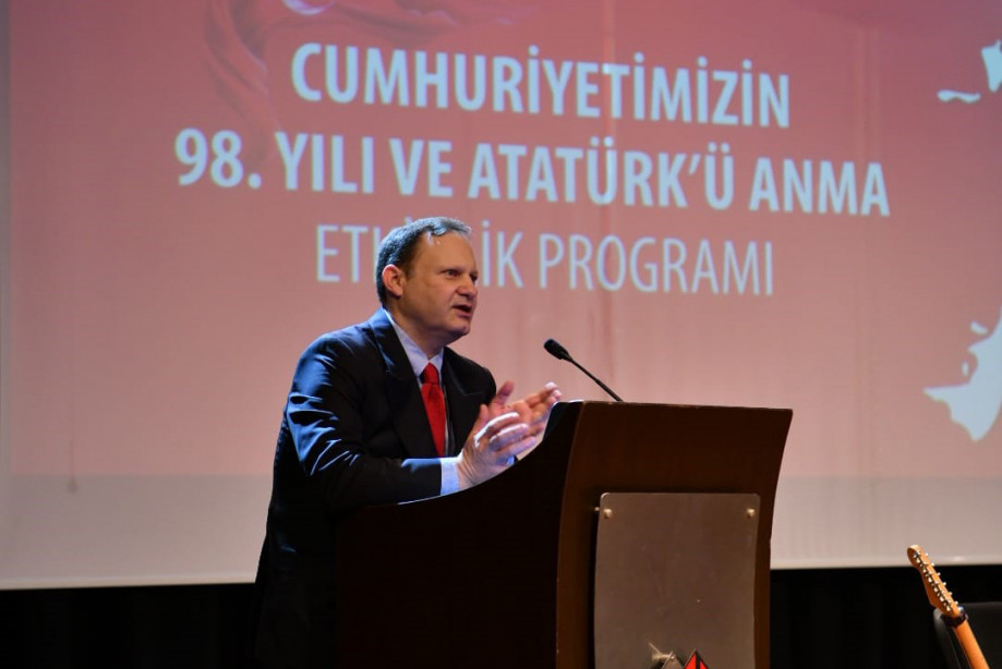 İstanbul Kültür Üniversitesi (İKÜ), Cumhuriyetimizin 98. Yılını Kutladı