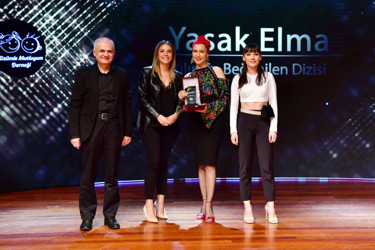 “İKÜ Kariyer Onursal Ödülleri” Sahiplerini Buldu