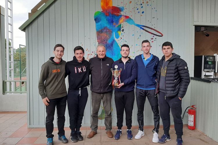 Öğrencilerimizin “Üniversiteler Tenis 2. Ligi Türkiye Birinciliği Müsabakaları”ndaki Başarısı
