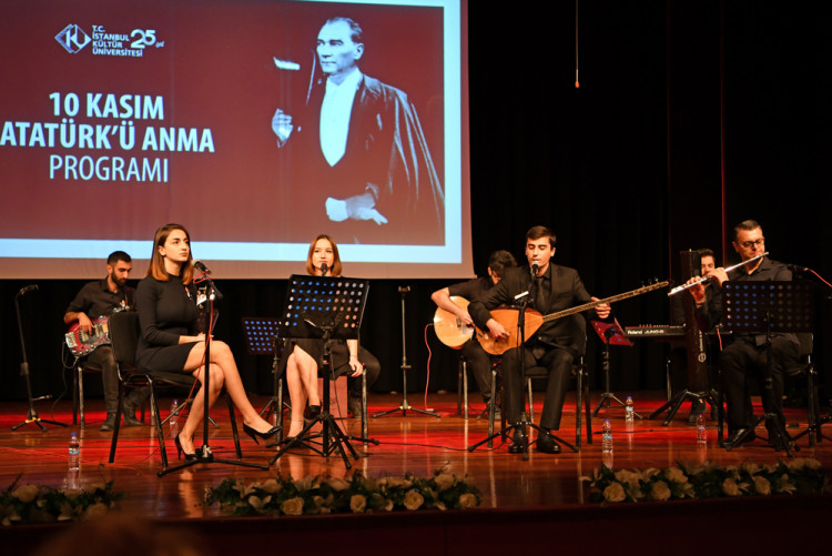 İstanbul Kültür Üniversitesi Atatürk'ü Aramızdan Ayrılışının 83. Yılında Andı